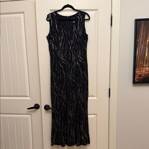 Chic Black and Pink Maxi Dress